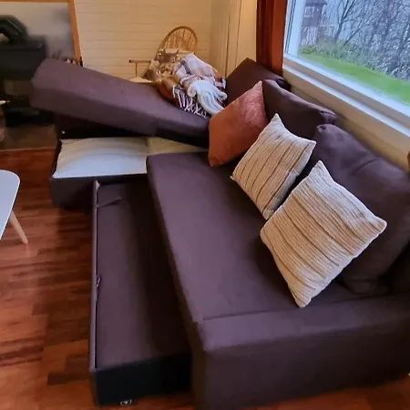 Landlig I Fantastisk Beliggenhet Kvaloya